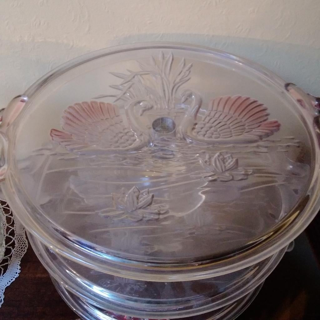 Assiettes à gâteaux en verre Walther vintage, Envoi