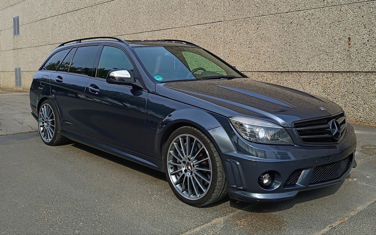 Mercedes C63 performance, Autos, Mercedes-Benz, Cuir, Achat, 2 places, Carnet d'entretien