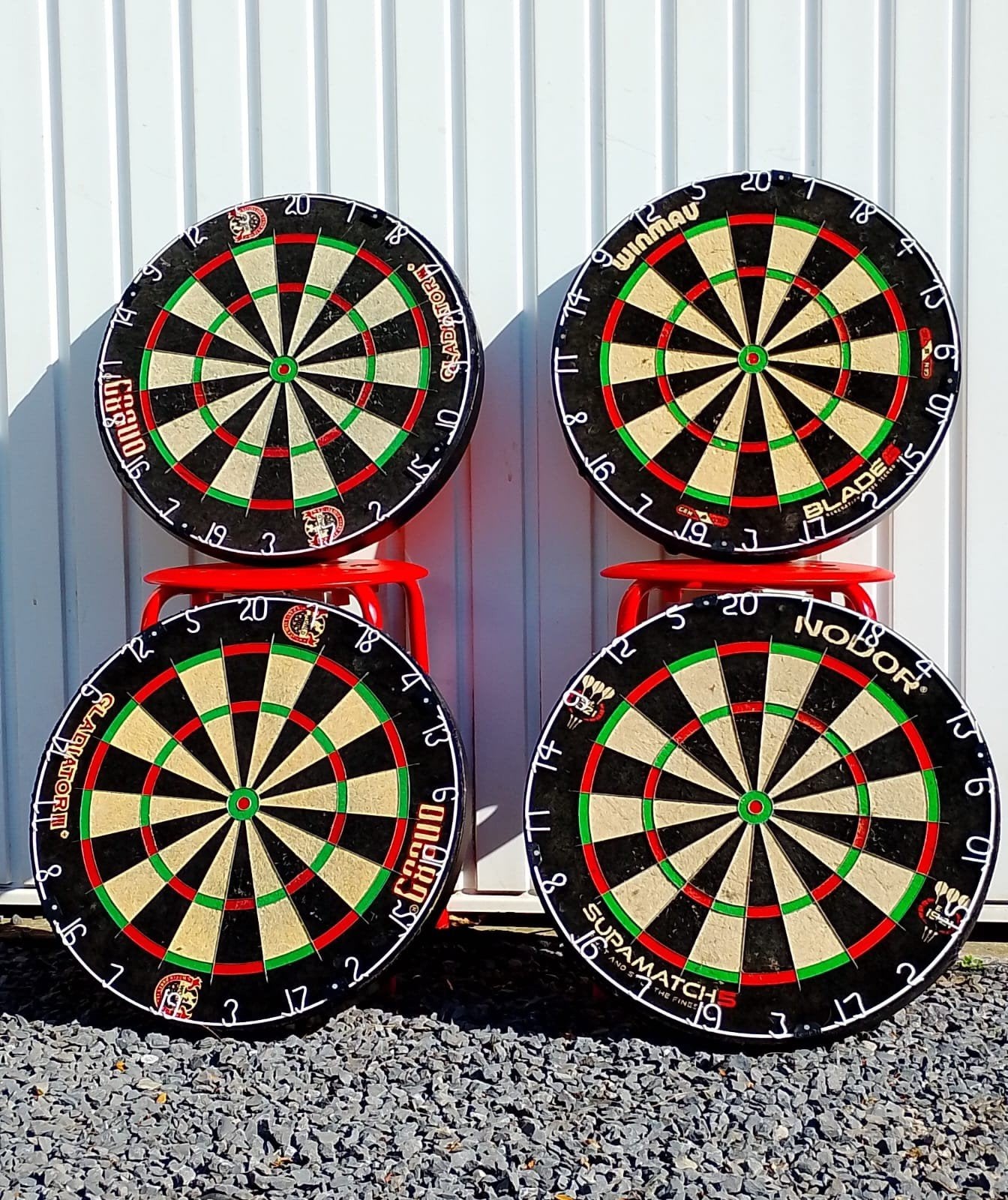 4 dartborden - Gladiator III - Winmau - Nordor, Ophalen