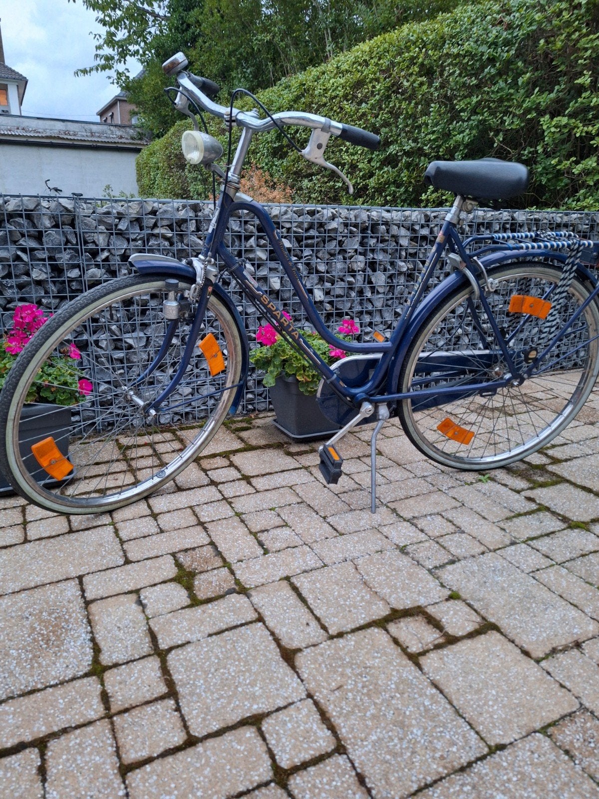 Damesfiets/studentenfiets, Ophalen, Sparta, Handrem