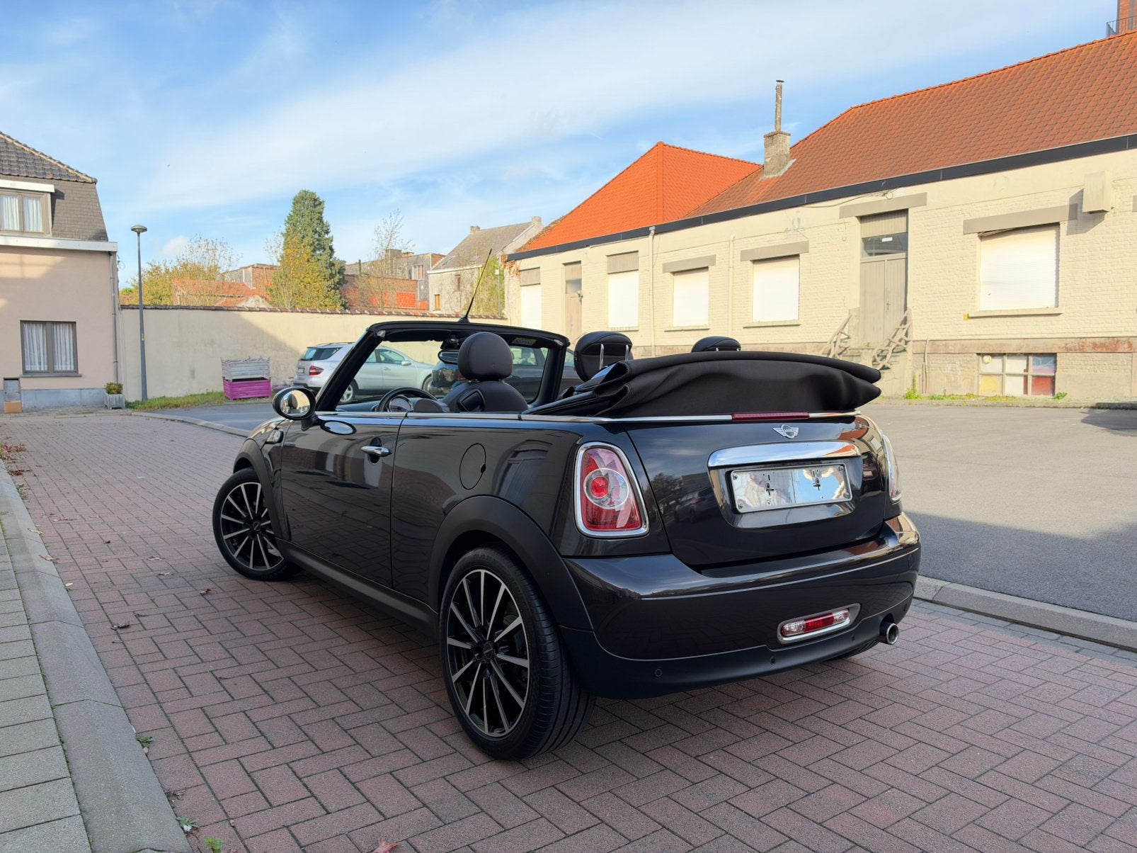 Mini Cooper Cabrio 1.6i / 2015 / 77000.km /Automaat/Garantie, Autos, Cuir, Achat, Ordinateur de bord, Euro 6