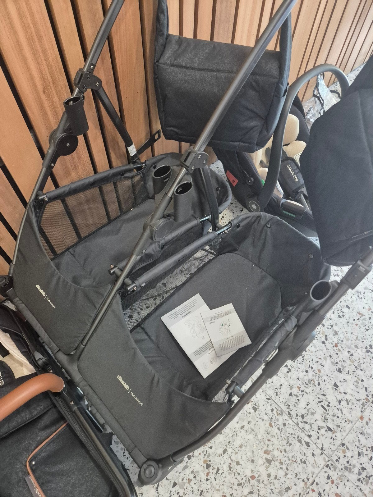 Chipolino Duo smart tweeling wagen, Ophalen