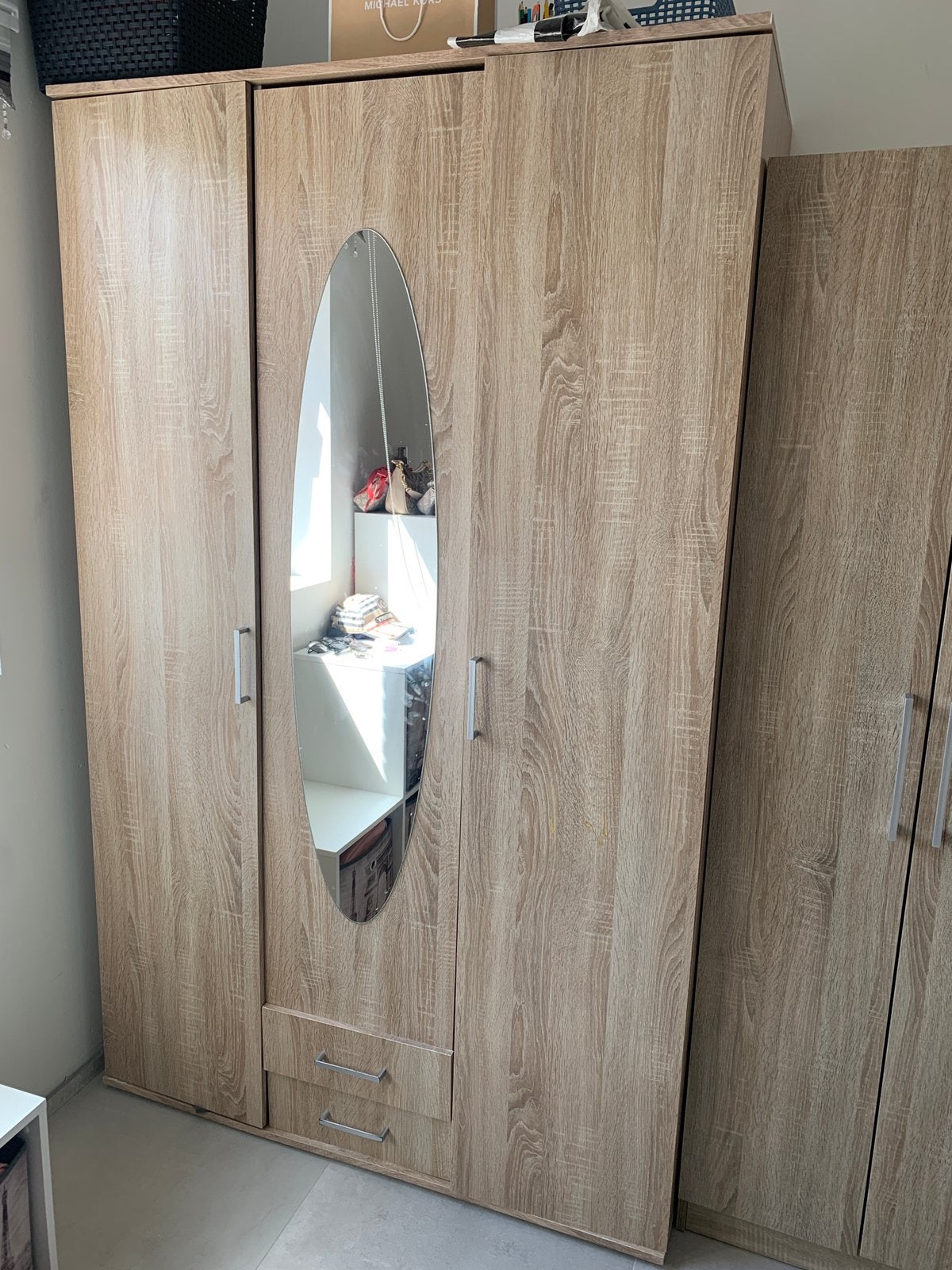 Belle armoire de 120cm, Maison & Meubles, Armoires | Penderies & Garde-robes, Enlèvement, Comme neuf