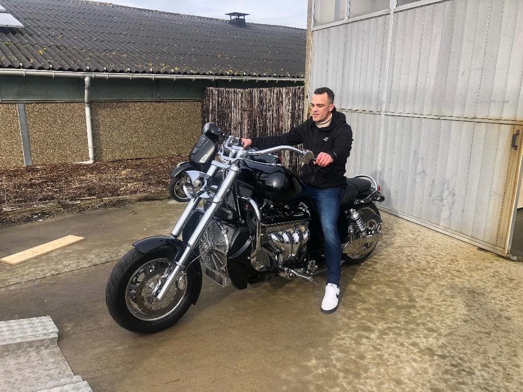 TOPOKKAZIE Boss Hoss LS3 Super Sport.2016 (6513Km), Motoren, Motoren | Overige merken, Bedrijf, Toermotor, meer dan 35 kW, Motorrijbewijs A