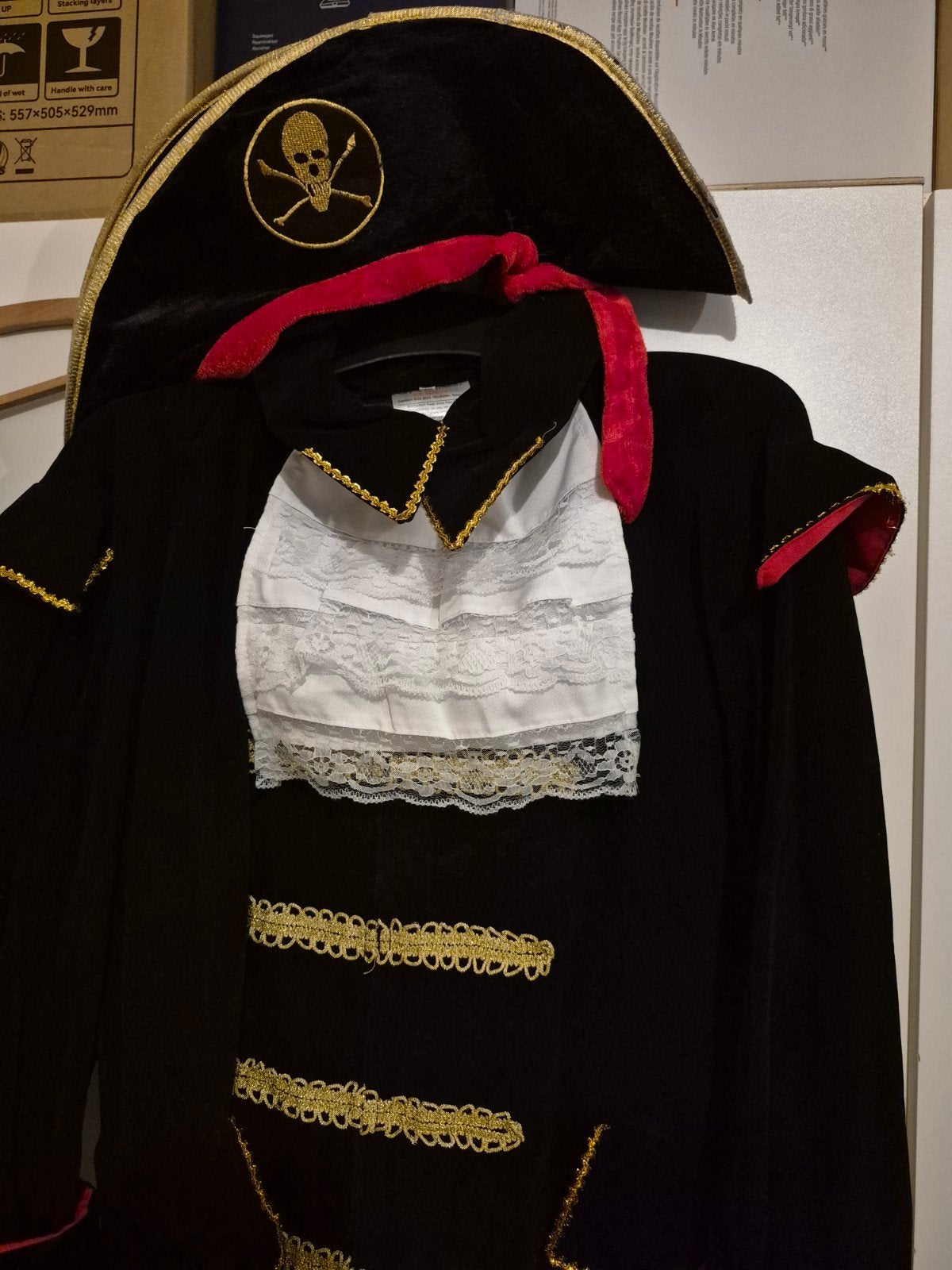prachtig pirates of the carribeankostuum maat 56-58, Maat 56/58 (XL), Ophalen of Verzenden, Kleding, Gedragen