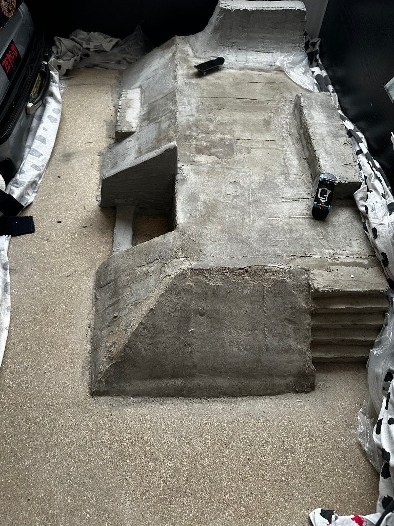 Concrete fingerboard park, Enlèvement, Comme neuf