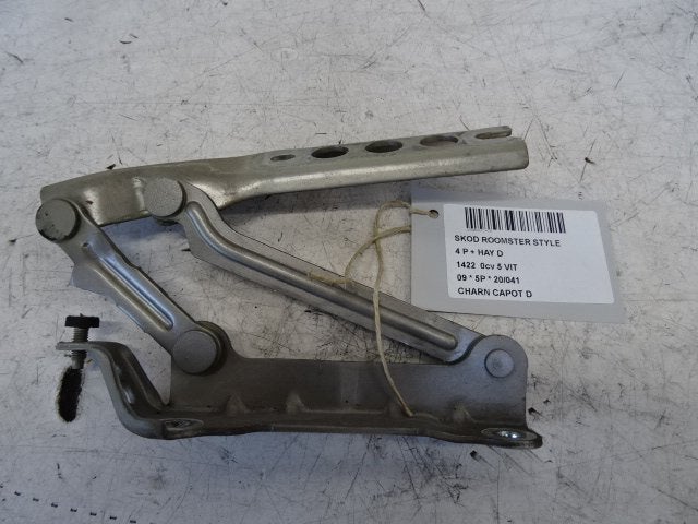 CHARNIERE DE CAPOT DROIT Skoda Roomster (5J), Autos : Pièces & Accessoires, Utilisé, Info@skoda-auto.de, Skoda, Max-Planck-Straße  3-5
64331  Weiterstadt, DE