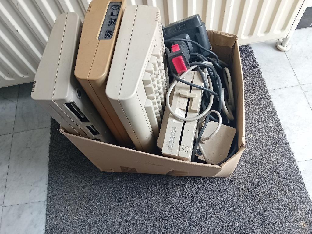 Collectie Commodore 64 met drive, Ophalen, Commodore
