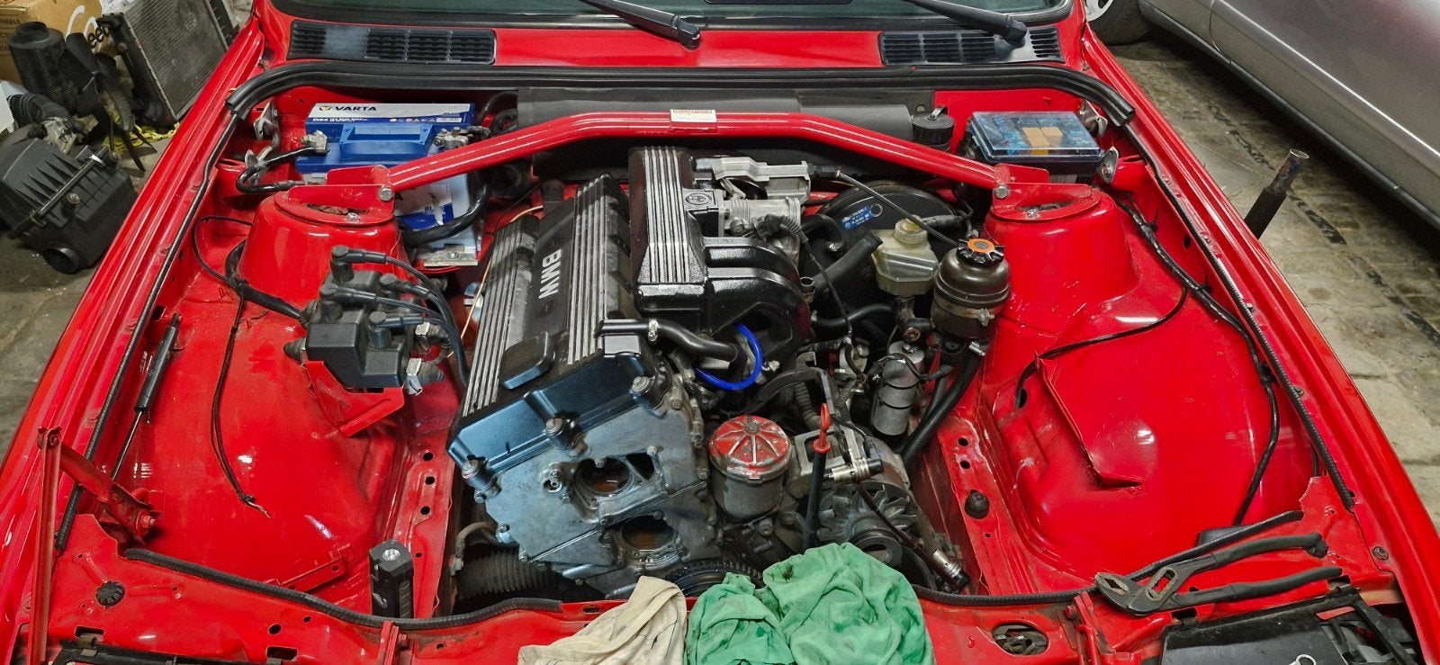 Bmw 318is e30, foto 11