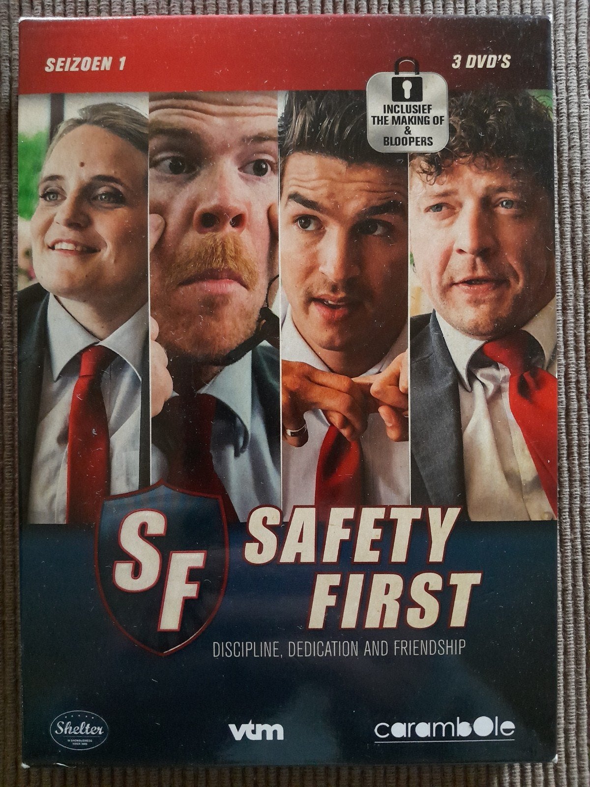 safety first , seizoen 1, Enlèvement ou Envoi, Comme neuf, Comédie, Tous les âges