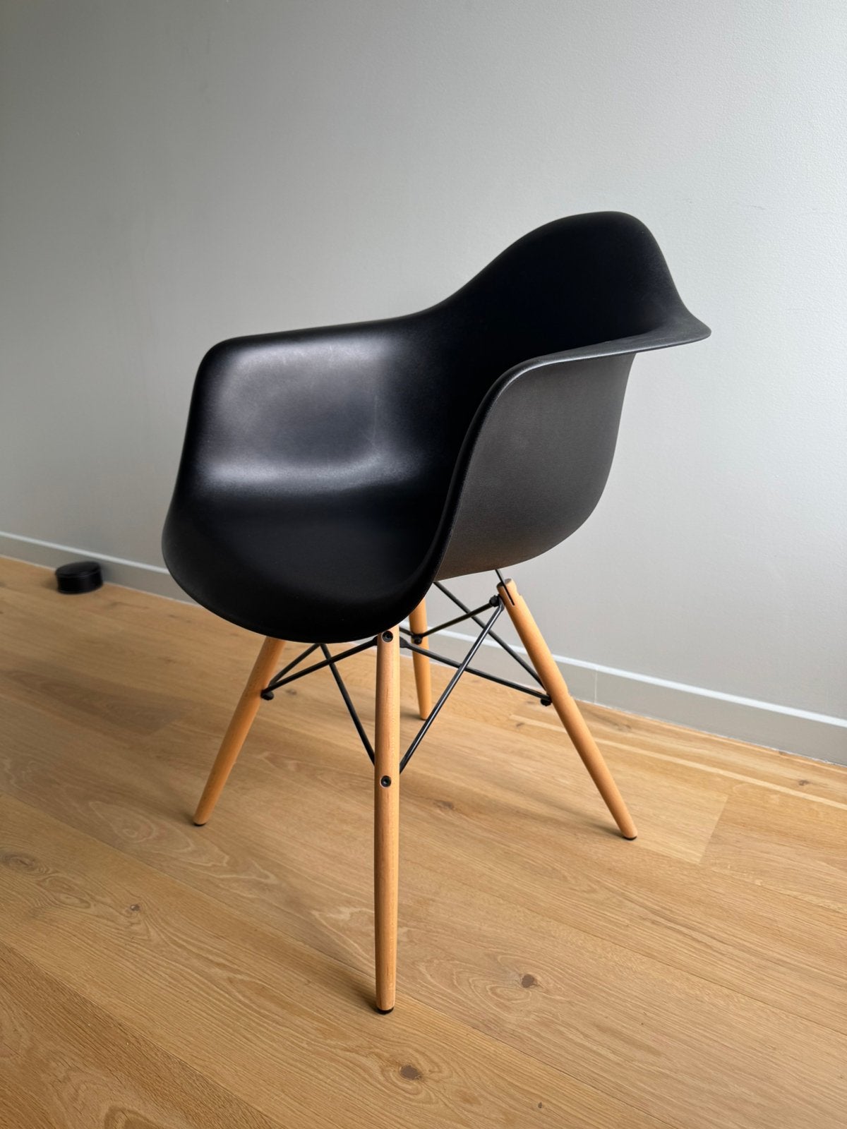 Kuipstoel zwart, Huis en Inrichting, Stoelen, Ophalen of Verzenden, Zo goed als nieuw, Zwart