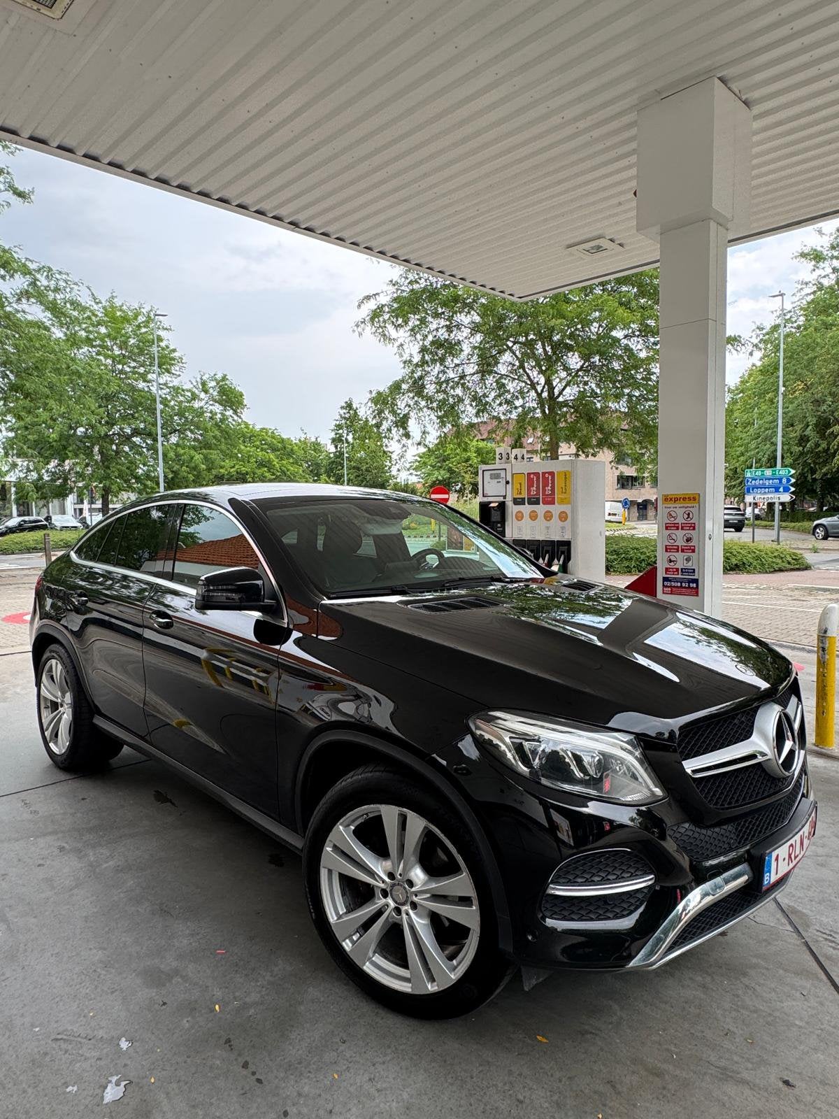 Mercedes GLE 350d coupé 2016 BTW AFTREKBAAR, Auto's, Mercedes-Benz, Automaat, Zwart, Particulier, Te koop