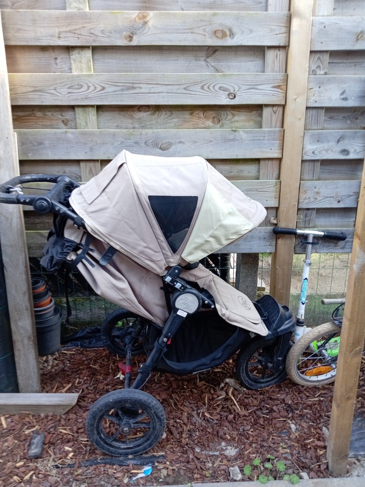 buggy city elite, Ophalen, Regenhoes
