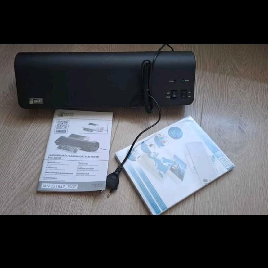 Plastifieuse neuve, Divers, Accessoires de bureau