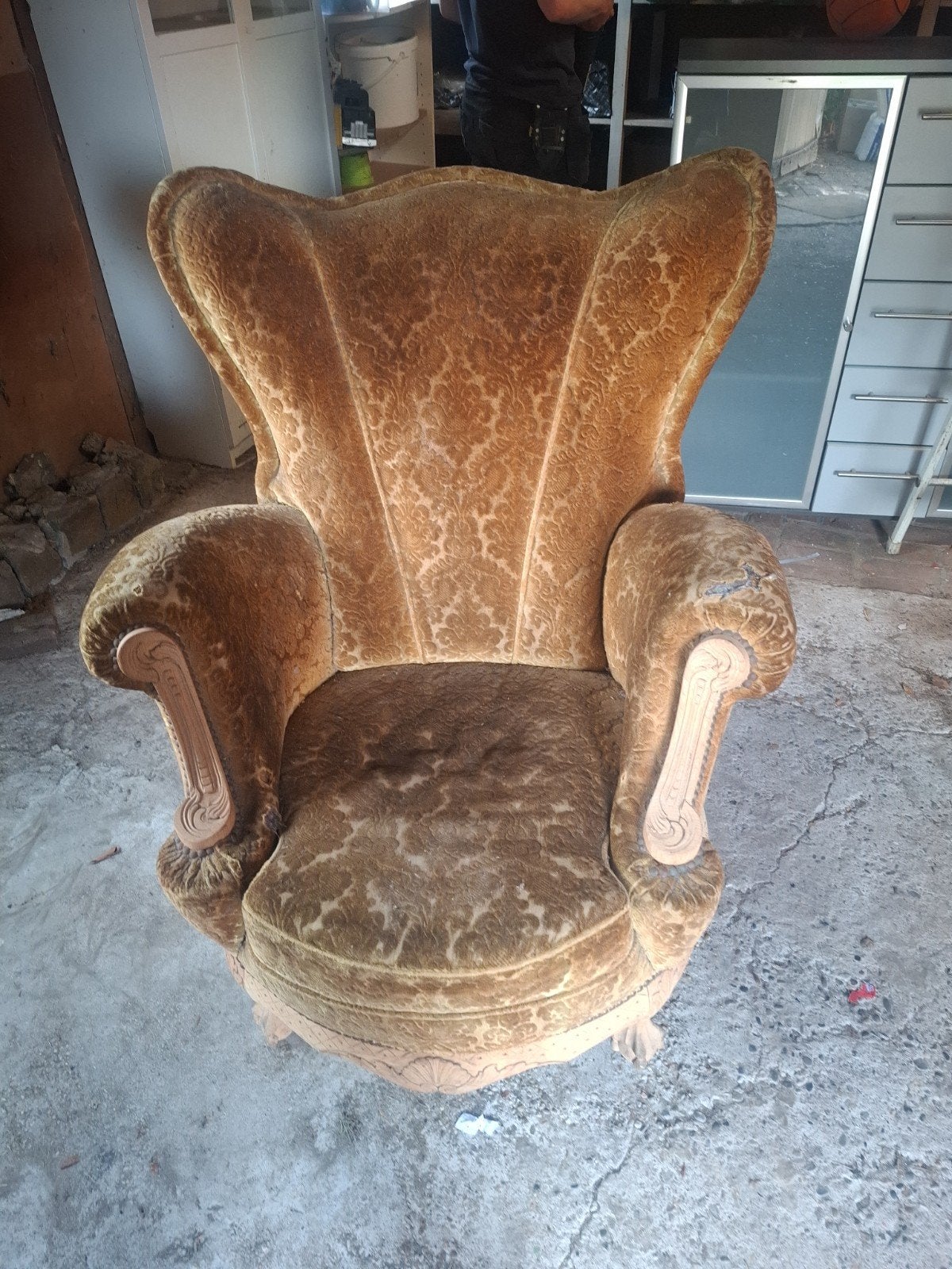 zetel, Antiquités & Art, Enlèvement