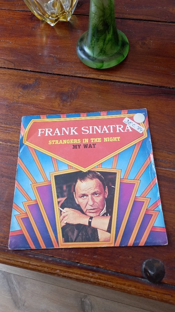 Vinyl (45t) frank sinatra "stranger in the night/my way", Enlèvement, Comme neuf, Pop