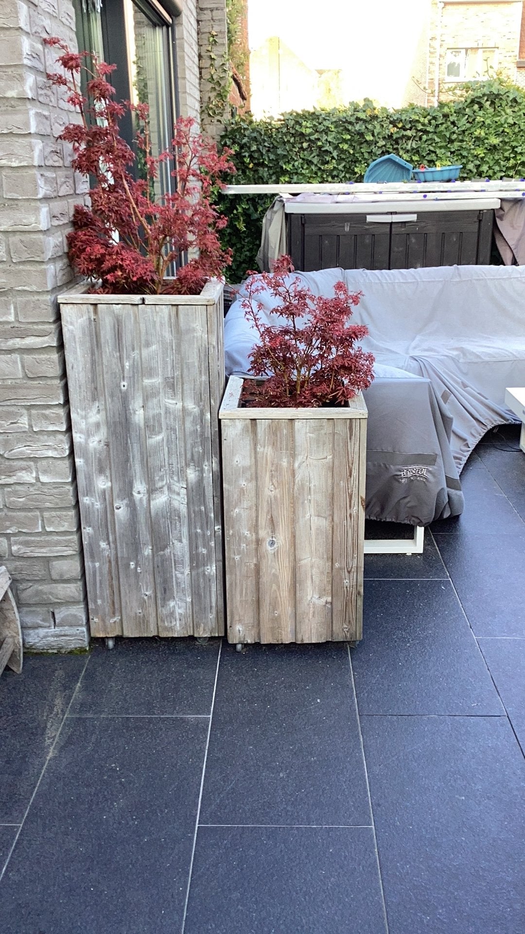 Houten vergrijsde bloembakken twee stuks, Tuin en Terras, Ophalen, Gebruikt, Minder dan 60 cm, 60 cm of meer