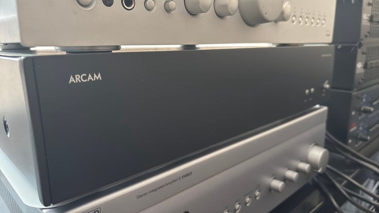 Arcam P85 (Amplificateur de puissance 2x 85 W) 🔆, Enlèvement, Comme neuf