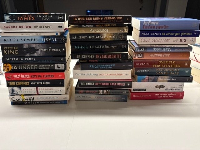 Set van 33 leesboeken, Boeken, Ophalen of Verzenden, Gelezen