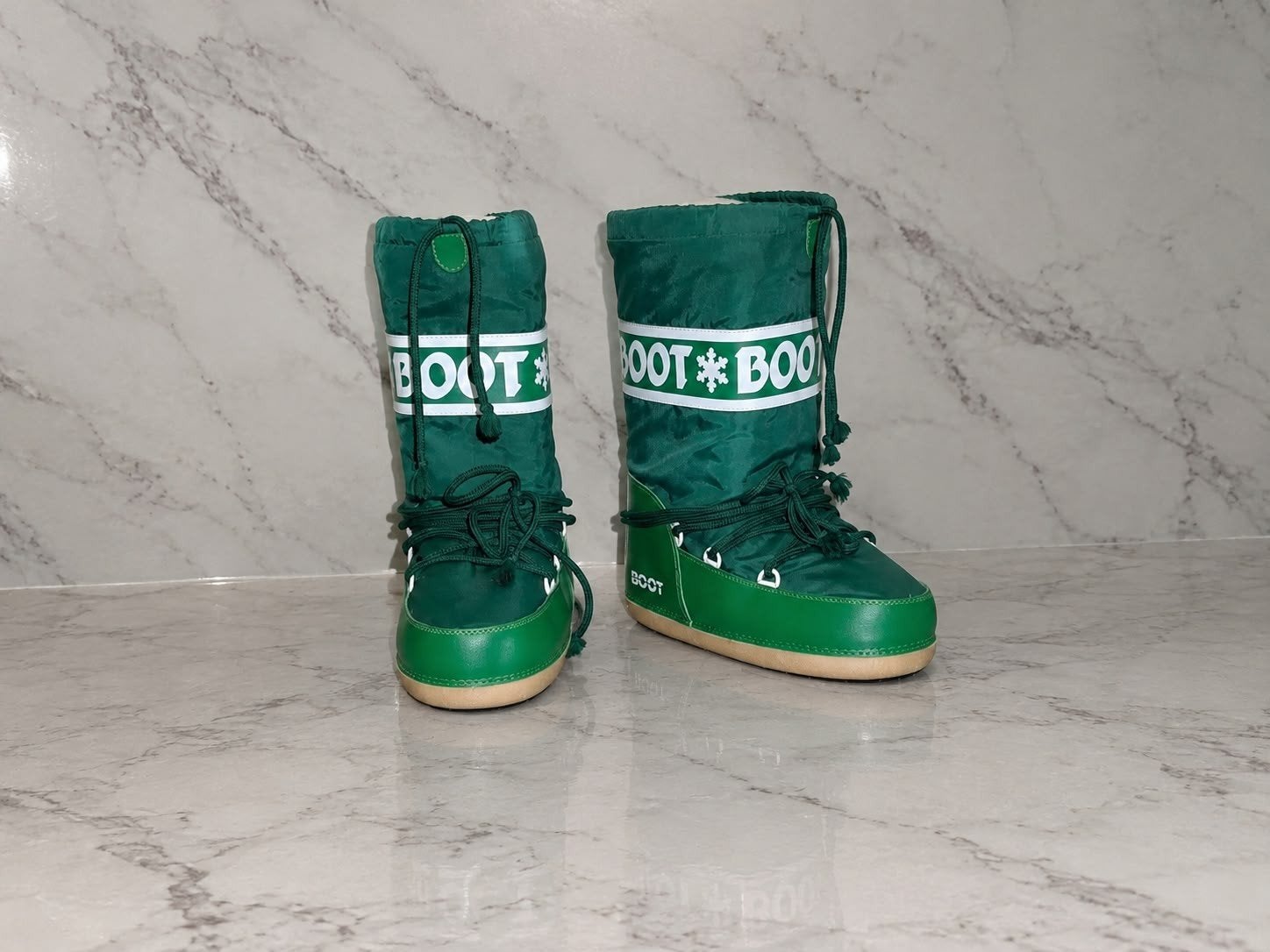 Moon Boot Icon Nylon M41-43, Enlèvement ou Envoi, Comme neuf, Bottes de neige