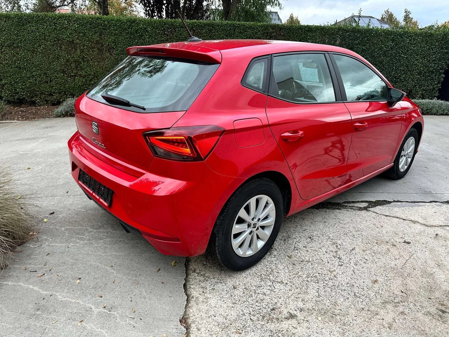 SEAT Ibiza Ibiza 1.0i MPI !* Navi/camera*, Autos, Rouge, 80 ch, Achat, Euro 6