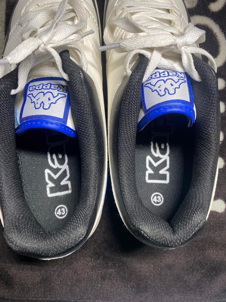 Kappa schoenen moeten weg, Ophalen, Zo goed als nieuw