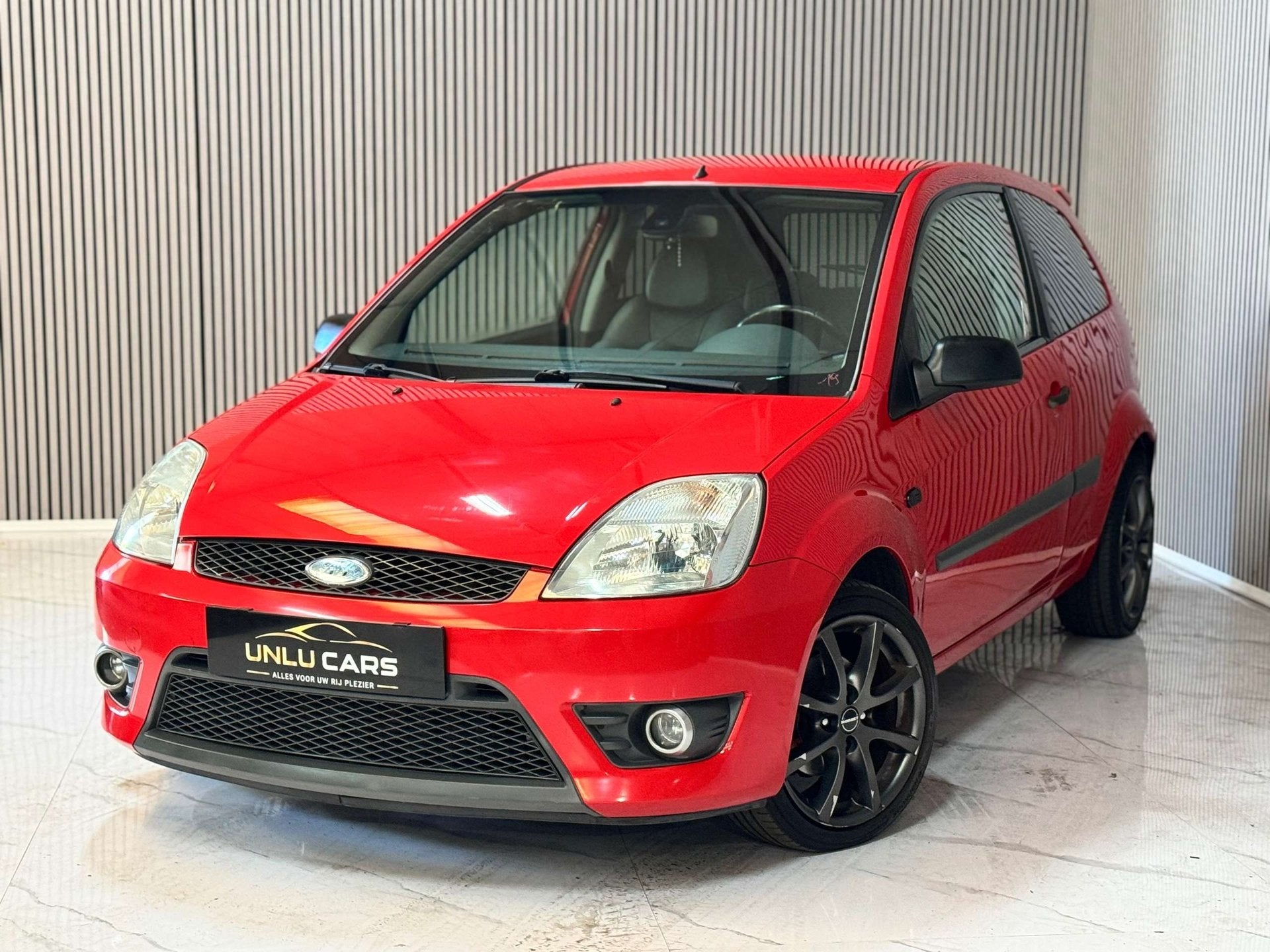Ford Fiesta Fiesta 1.6 Turbo TDCi 16v S, Auto's, Gebruikt, Zwart, Bedrijf, 90 pk