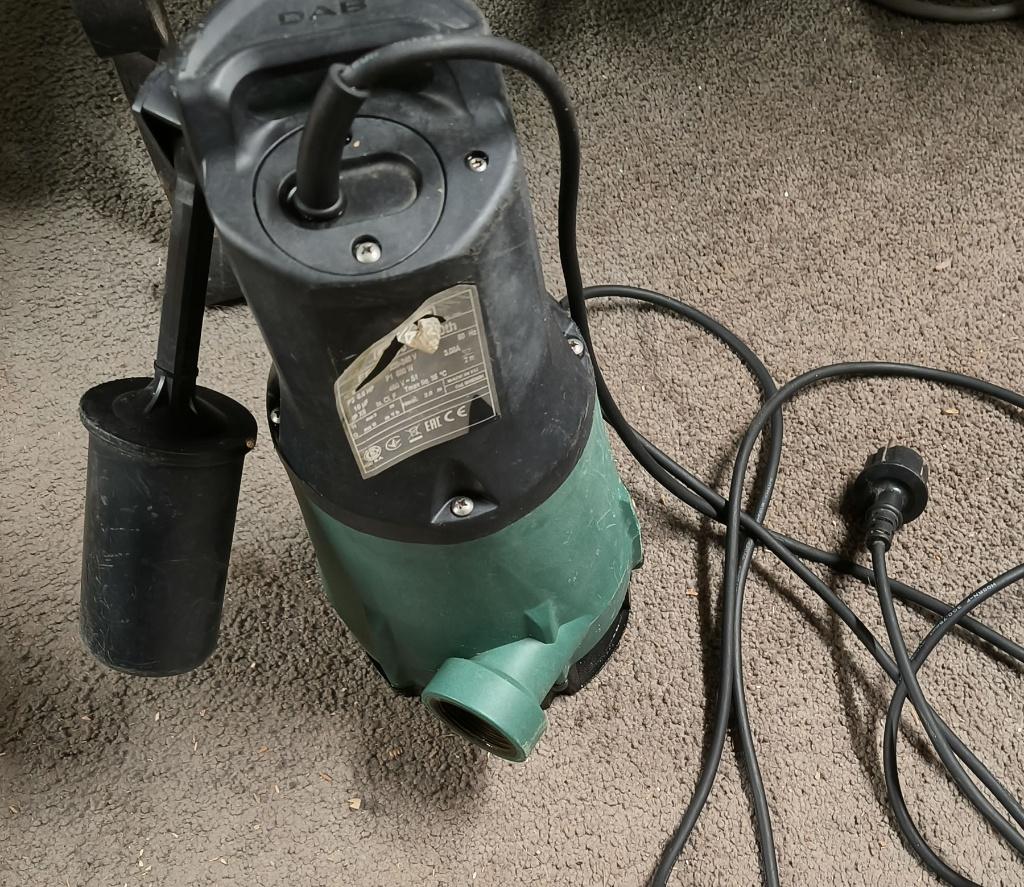 Dompelpomp, Tuin en Terras, Ophalen, Gebruikt, Elektrisch, Dompelpomp