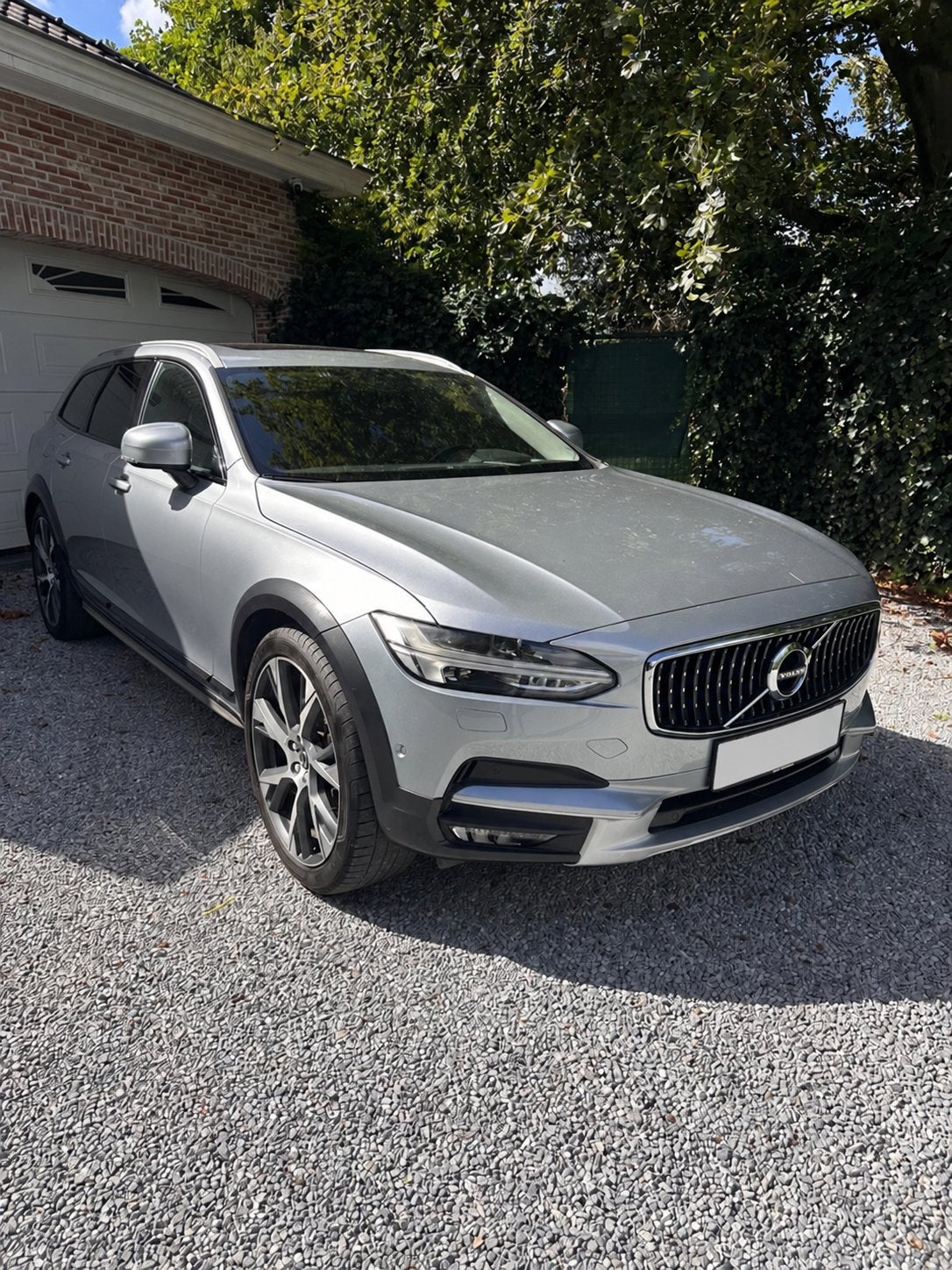 Volvo 2.0 D5 cross country - automatic, Auto's, Volvo, V90, Zwart, 4 cilinders, 1969 cc