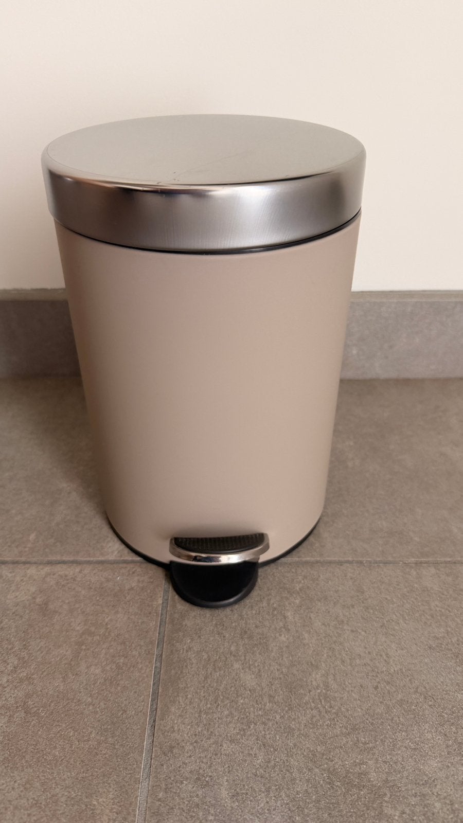 Toiletvuilbakje, Huis en Inrichting, Ophalen of Verzenden, Zo goed als nieuw