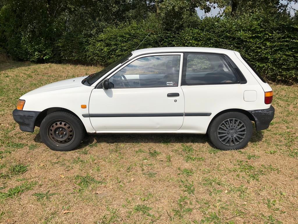 Toyota starlet, Particulier, Benzine, Te koop