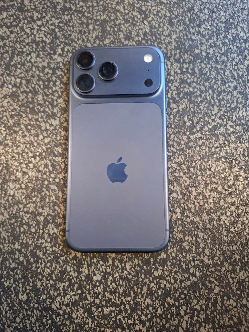 Iphone 17 pro max, 256GB, Télécoms, Téléphonie mobile | Apple iPhone, 256 GB, Autres modèles, Comme neuf, Sans abonnement