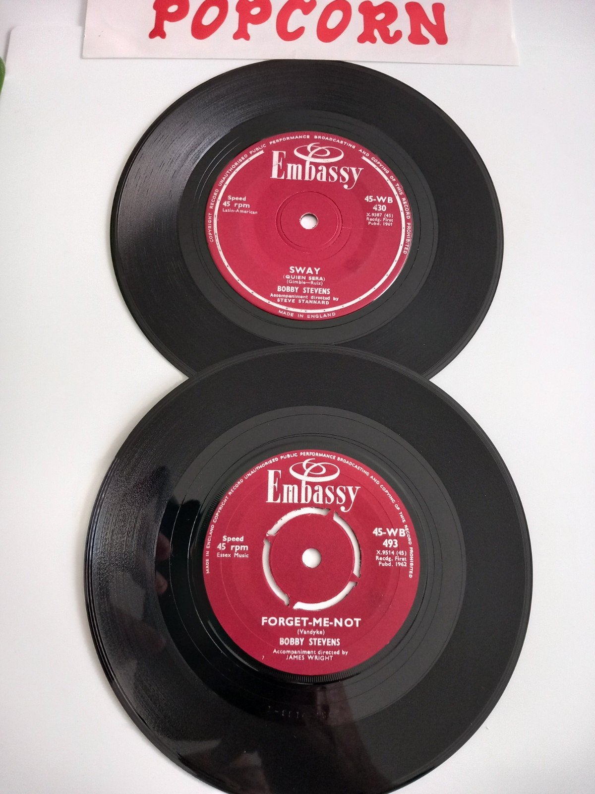 BOBBY STEVENS. FORGET ME NOT + SWAY .60'S OLDIES UK 2X 45T, Ophalen of Verzenden