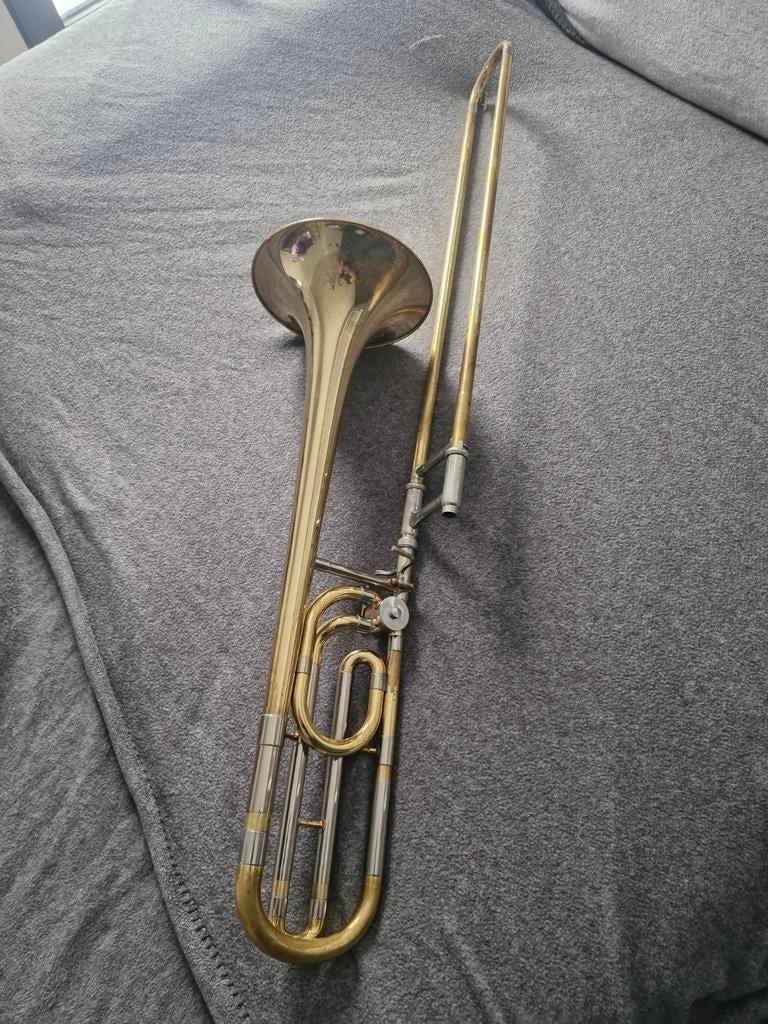 Quart de valve pour trombone : Yamaha YSL 648, Musique & Instruments, Enlèvement