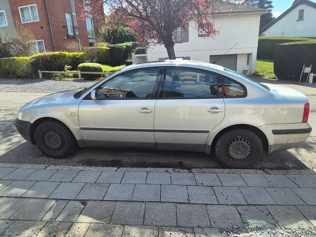 Volkswagen passat 1.8cc 1999 130ch, Enlèvement, Volkswagen