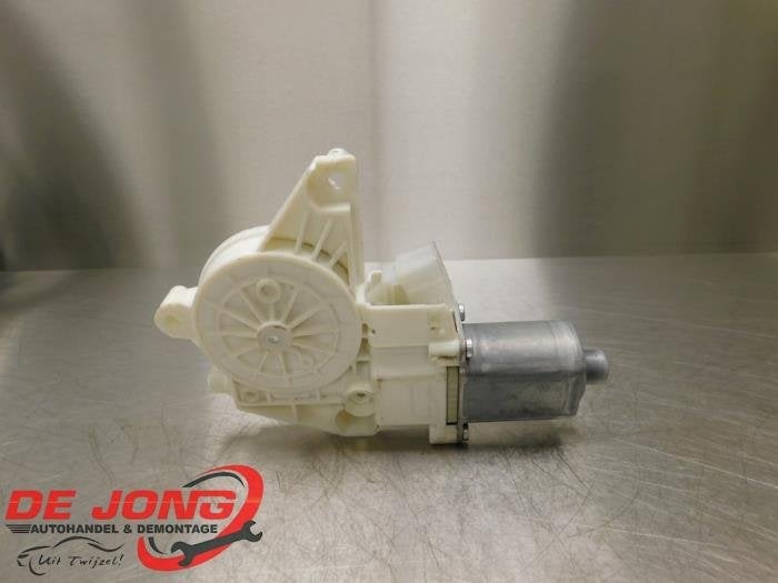 Moteur de vitre portière d'un Mercedes Vito, 3 mois de garantie, Utilisé, -, -