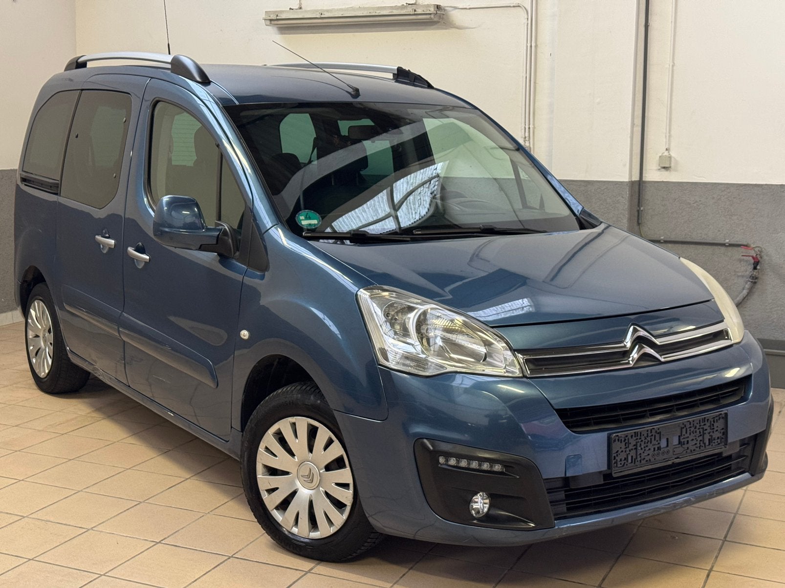 Citroen Berlingo 1.6 HDI Automatique Prêt à être immatriculé, Achat, Euro 6, Noir, Berlingo