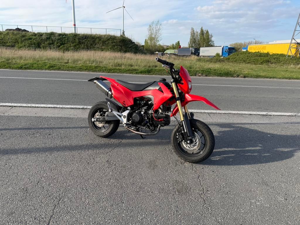 Honda msx ( crf110), Motoren, Gebruikt, Particulier, 11 kW of minder, Handgeschakeld