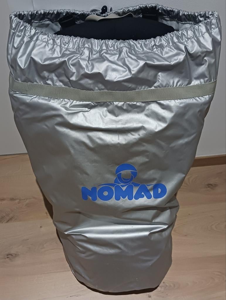 Nomad rugdrager, Ophalen