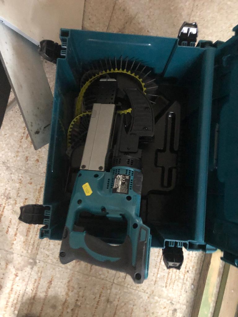 Machine à visser, Enlèvement, Utilisé