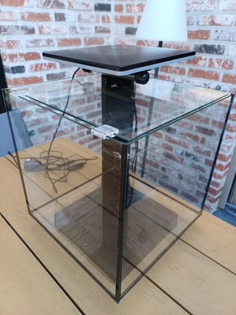 Aquarium SuperFish Qubiq 30 Pro zwart - VERKOCHT, Dieren en Toebehoren, Gebruikt, Leeg aquarium, Superfish, Ophalen