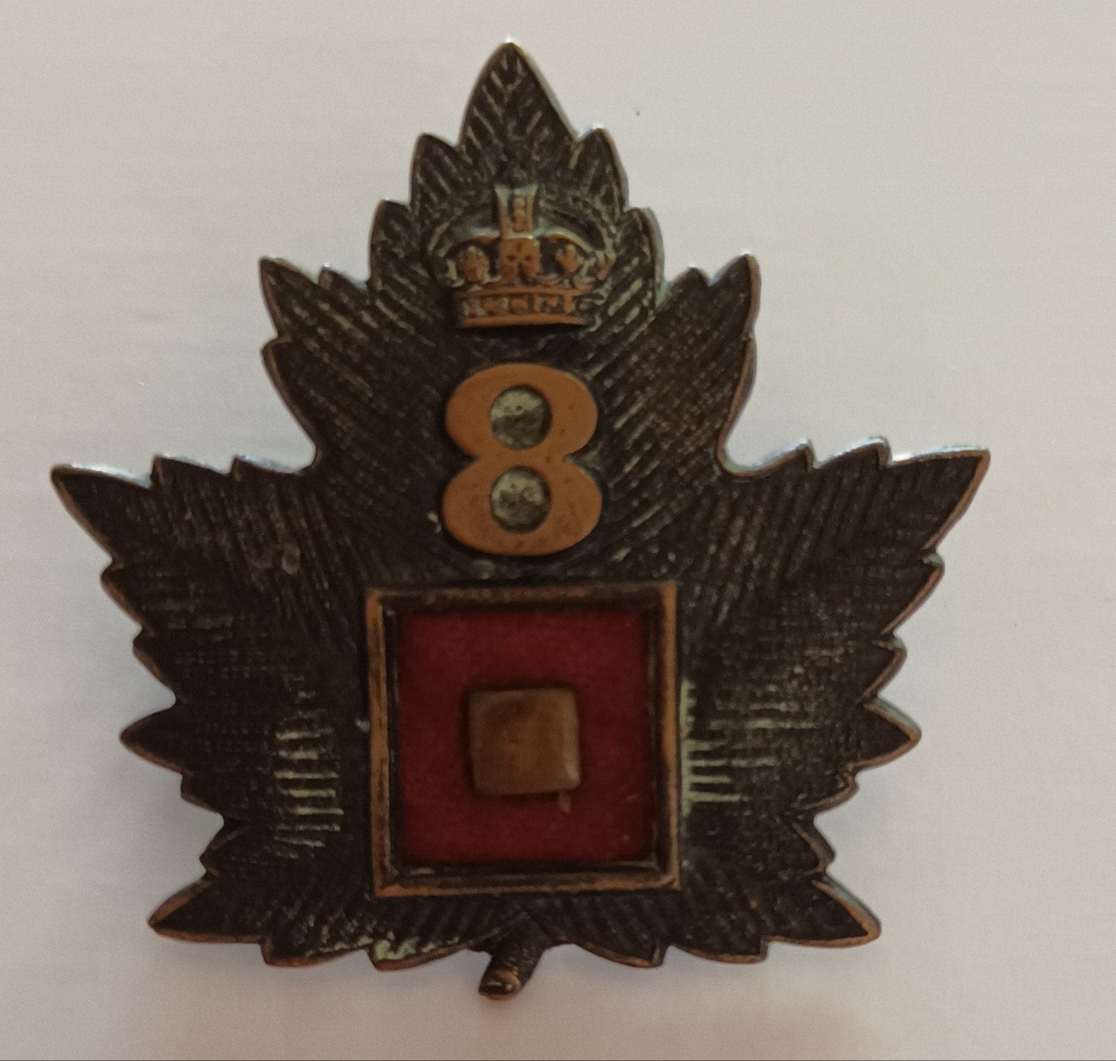 WW1 Canadian 8th Railway Troops Cap Badge, Ophalen of Verzenden, Embleem of Badge