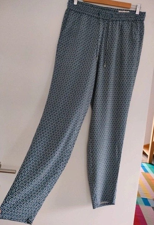 Broek met elastiek. s.Oliver. maat: 38 met steekzakjes, Kleding | Dames, Broeken en Pantalons, Maat 38/40 (M), Blauw, S. Oliver