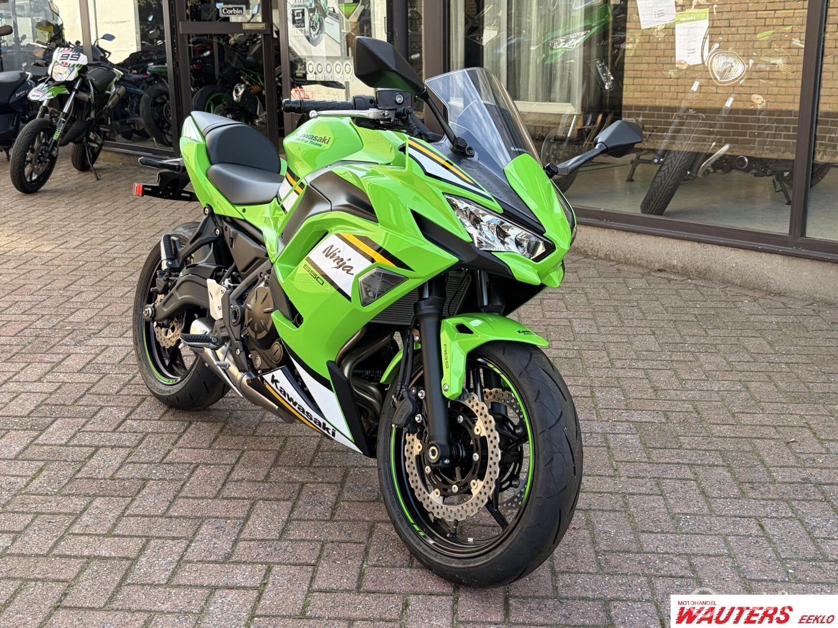 Kawasaki Ninja 650, Motoren, 649 cc, ABS, Meer dan 35 kW, Toermotor