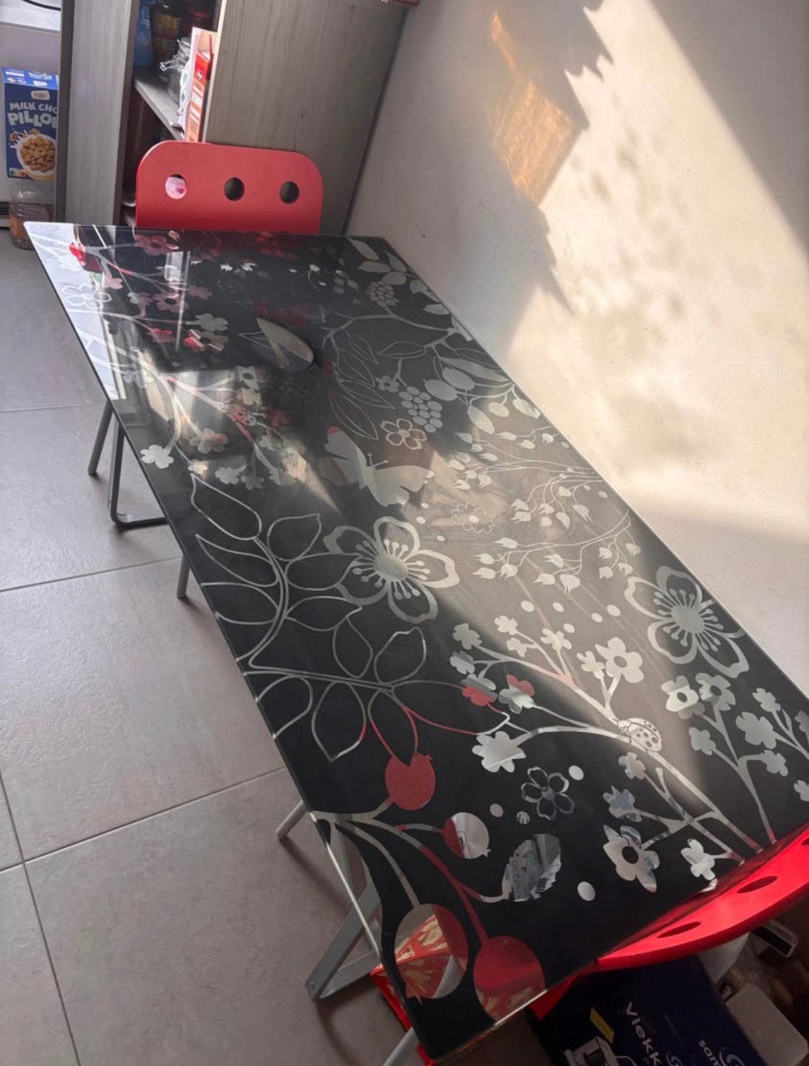 Ikea glazen tafel met bloemenmotief, Ophalen