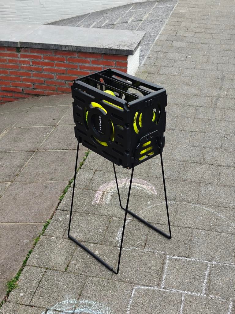 Tennisballenmand artengo, Ophalen