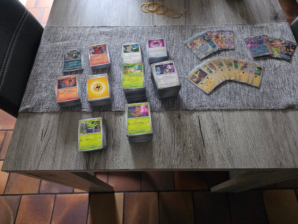 1000 bulk kaarten pokemon, Ophalen, Nieuw, Meerdere kaarten