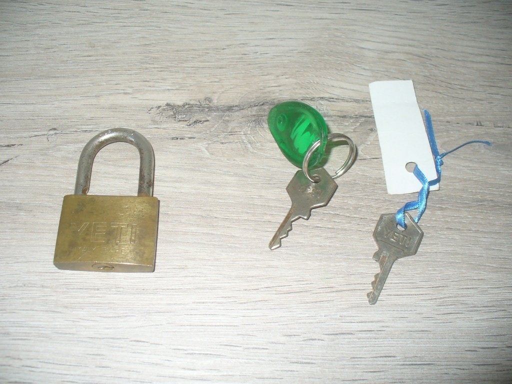 Hangslot Yeti, Ophalen of Verzenden, Gebruikt, Slot