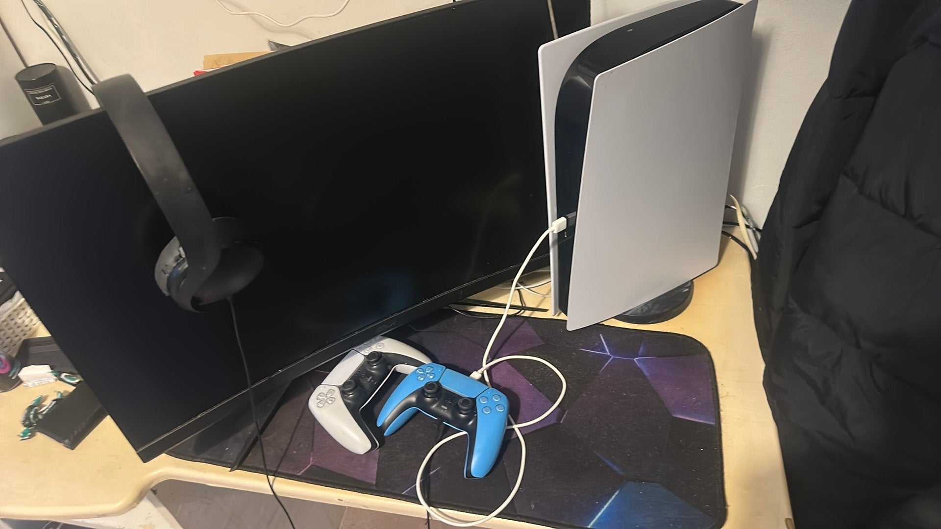 Ps5 met scherm 2 controllers, Ophalen, Zo goed als nieuw, Playstation 5