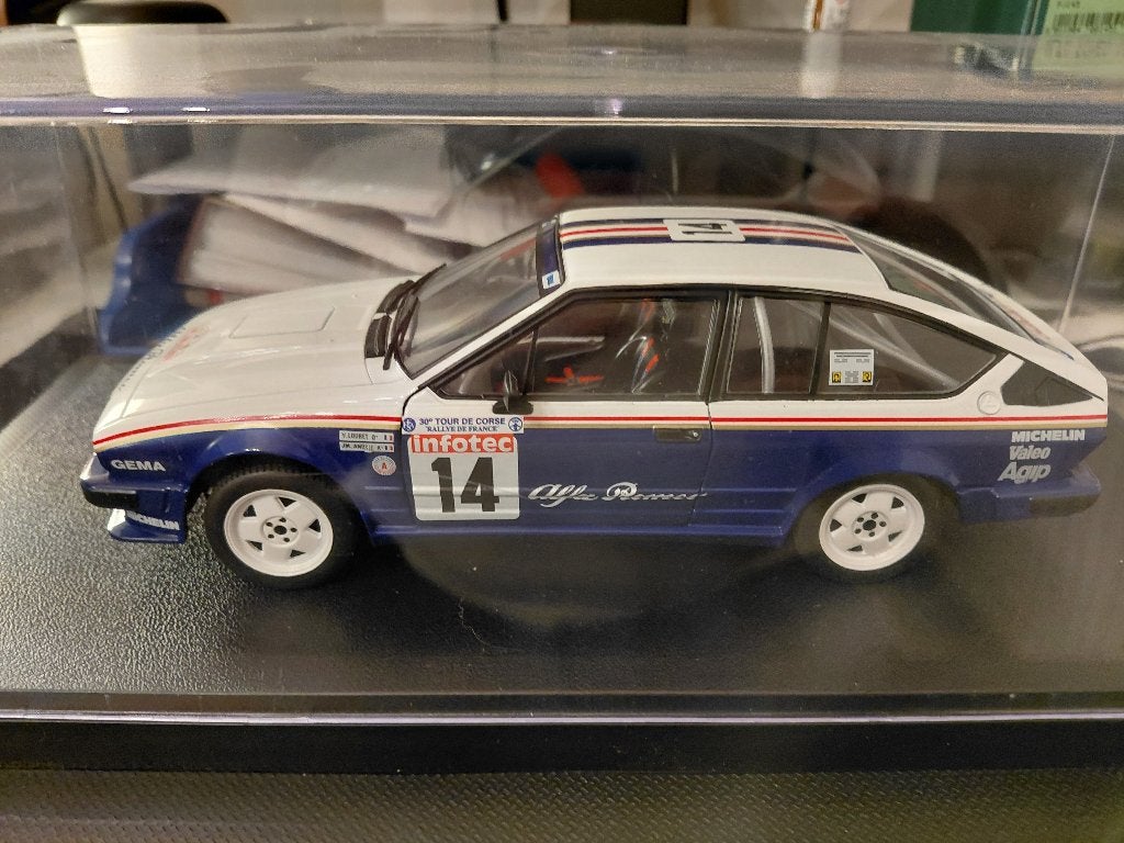 Solido Alfa Romeo GTV6 Tour de Corse 1986 Loubet/Andrié #14, Ophalen of Verzenden, Zo goed als nieuw, Auto, Solido